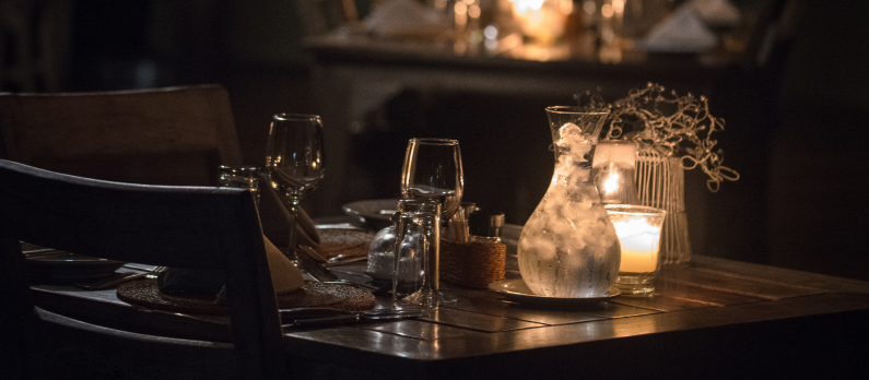 Dinner table setting