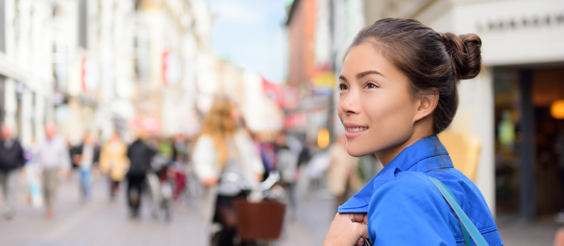Shopping_woman_lifestyle_in_Copenhagen