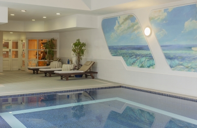 Dromhall Hotel swimming Pool