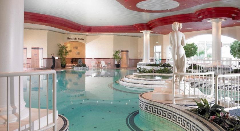 Rochestown Park Hotel Swimming Pool