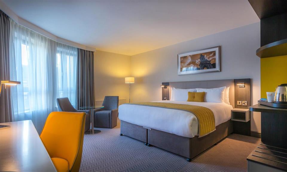 Maldron Hotel Sandy Road Galway Bedroom