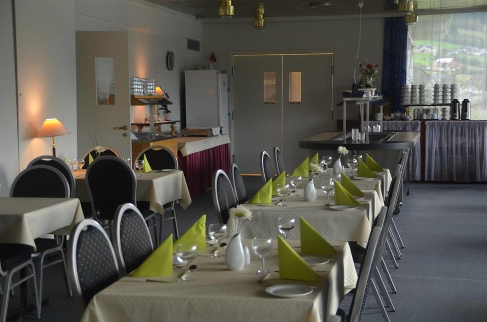 Innvik Fjordhotell Restaurang