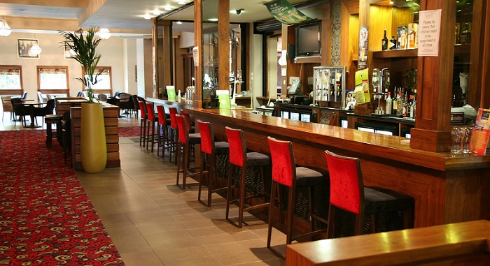 Green Isle Hotel Bar