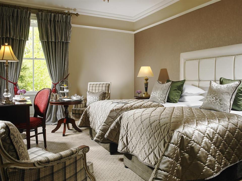 muckross Park Hotel bedroom
