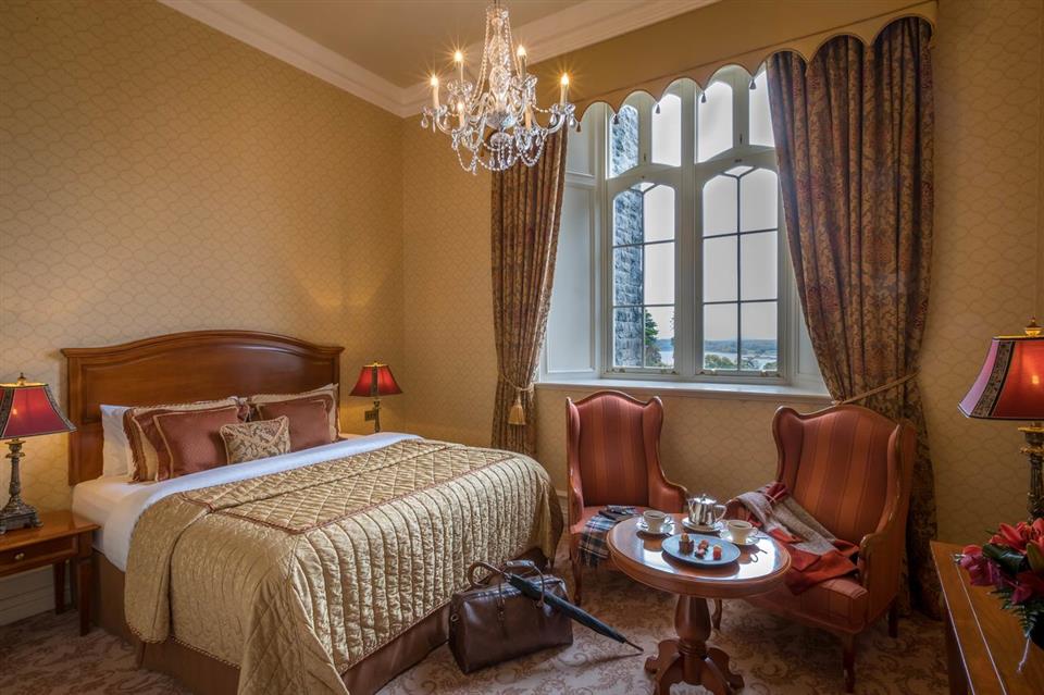 Kilronan Castle Bedroom