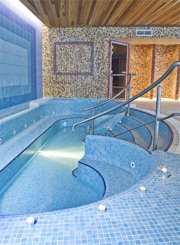 Salthill Hotels swimming Pool