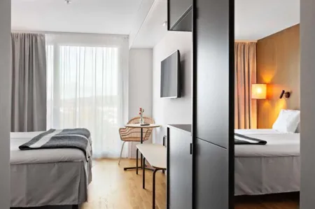 TEN HOTEL rum