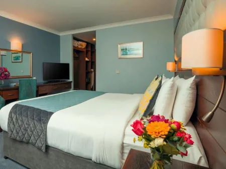 Cavan Crystal Hotel Bedroom