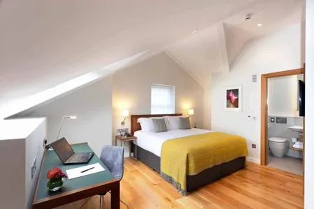 I bedroom