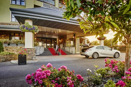 The Rose Hotel Exterior