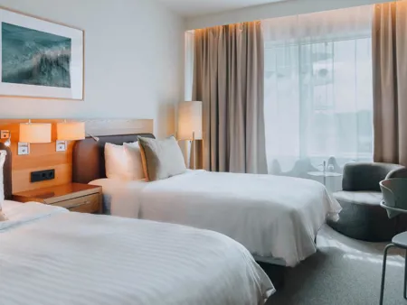 Courtyard by Marriott Dubbelrum med 2 separata sängar