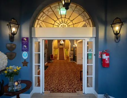 Castle Oaks House Hotel & Estate