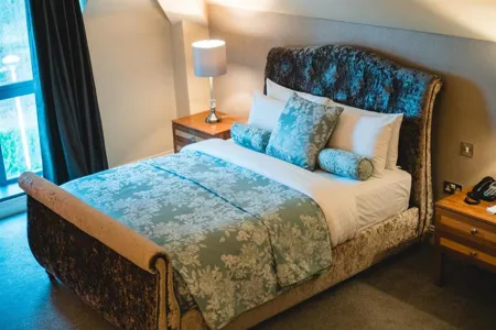 Raheen Woods Hotel Bedroom