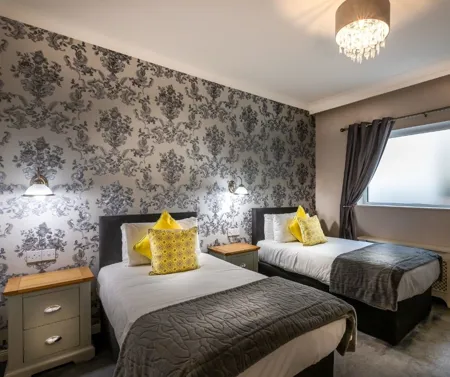 Twin Bedroom