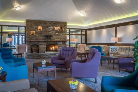 Dingle Skellig Hotel lounge