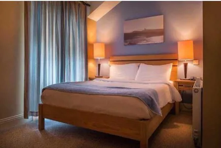 Pier Head Hotel bedroom
