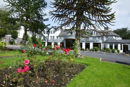 Twin Trees Hotel Exterior