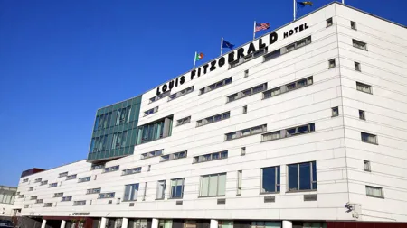Louis Fitzgerald Hotel Exterior