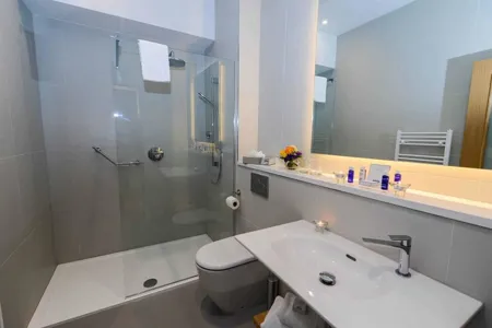 I Bedroom Apartment