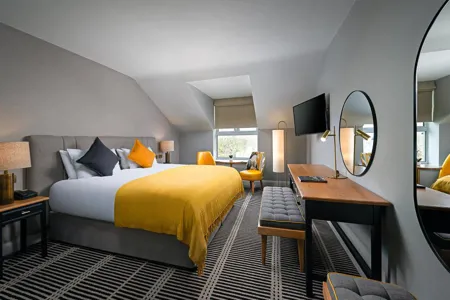 Deluxe Super King Room