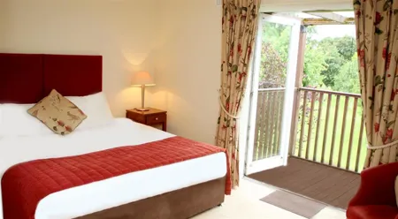Castle Oaks House Hotel & Estate bedroom