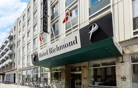 Richmond Hotel