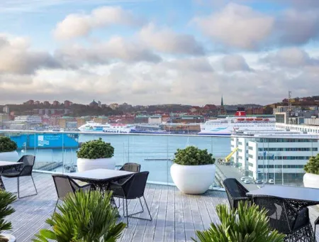 Radisson Blu Riverside Hotel