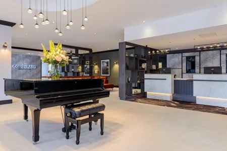 Clybaun Hotel Lobby 