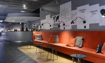 Connect Hotel City Lobby