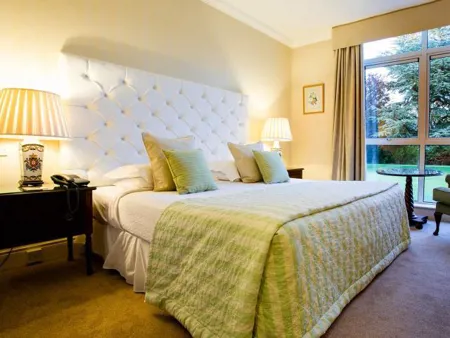 The Keadeen Hotel Bedroom