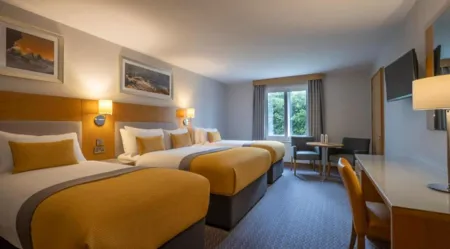 Maldron Hotel Portlaoise Family Room