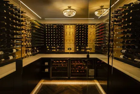 Wine Cellar Restaurant Six