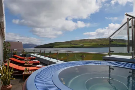 Dingle Skellig Hotel Outdoor Hot tub