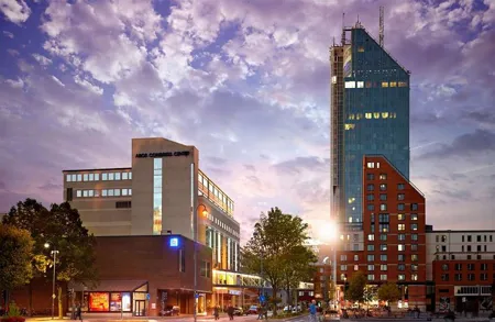 Best Western Plus Hotel Plaza Fasad