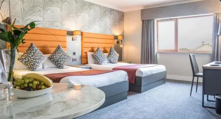 Diamond Coast Hotel bedroom