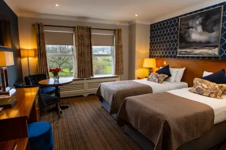 The Lakeside Hotel & Leisure Centre Twin Room