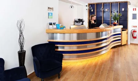 Sure Hotel by Best Western Center Reception