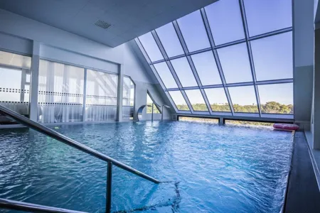 swimming-pool