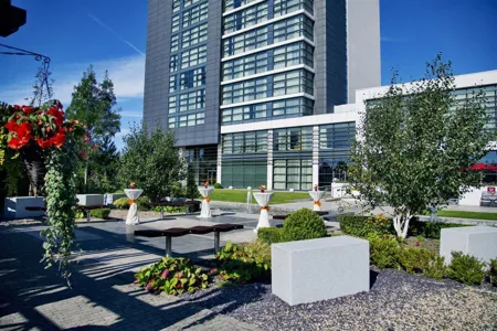 The Gateway Hotel Main Image