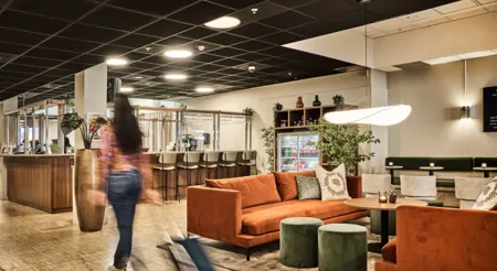 SmartHotel Oslo Lobby