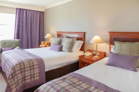 Knighstbrook Hotel Bedroom