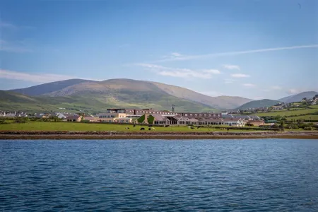 Dingle Skellig Hotel exterior