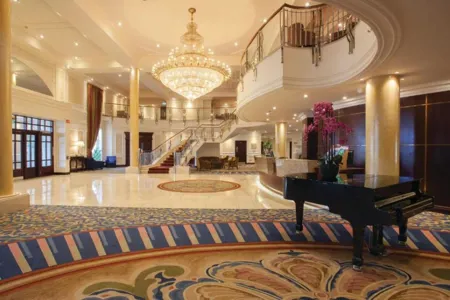Knighstbrook Hotel Interior
