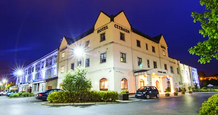 Clybaun Hotel Exterior