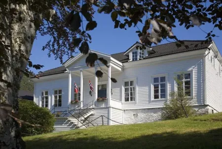 Fjordslottet Hotell Main Image