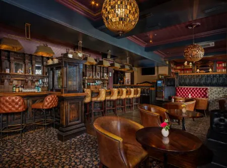 Front Bar