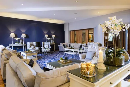 Shearwater Hotel Lounge