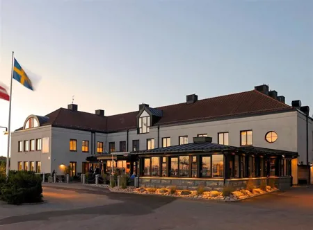 Thon Partner Hotel Dockyard Main Image