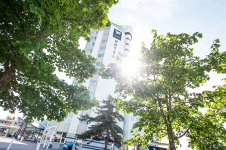 First Hotel Jönköping Fasad