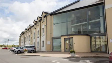 Lahinch Coast Hotel Exterior